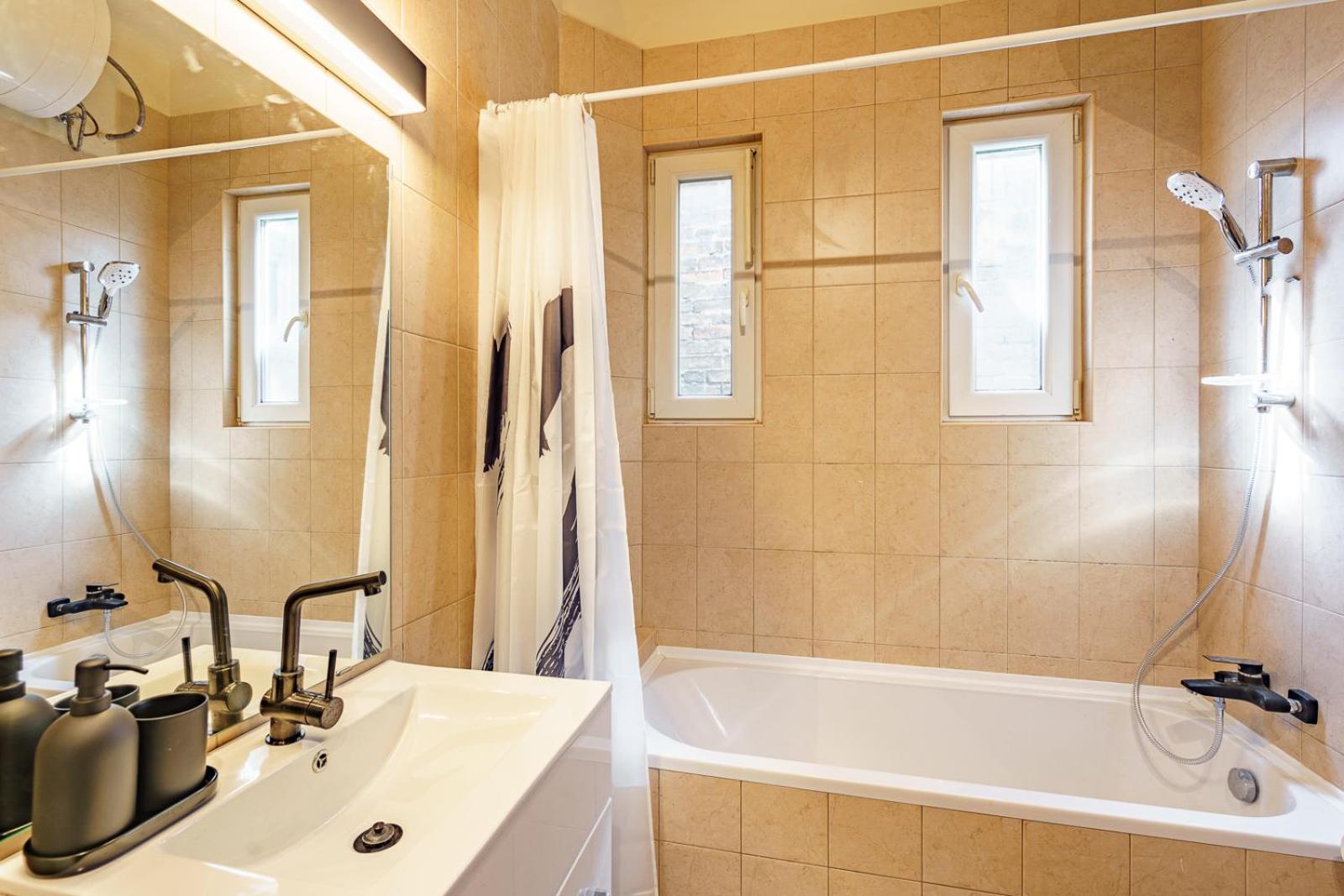 Sunny Luxurious Two Bedroom At Jewish District * Budapešť
